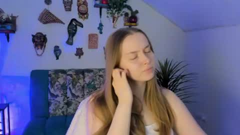 Jennifer online show from June 11, 2026, 4:38 pm