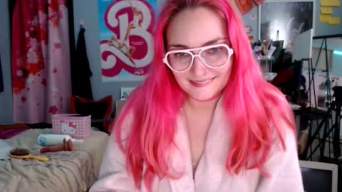 Snapshot of jennifergwen chatting on December 3, 2025, 2:30 am Jennifer Gwen online show from December 3, 2025, 2:30 am