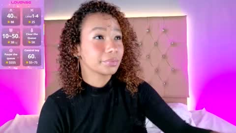 Snapshot of jenny__lawrence chatting on March 6, 2026, 8:55 am jenny__lawrence online show from March 6, 2026, 8:55 am