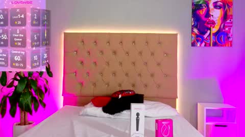 Snapshot of jenny__lawrence chatting on March 13, 2026, 9:05 am jenny__lawrence online show from March 13, 2026, 9:05 am