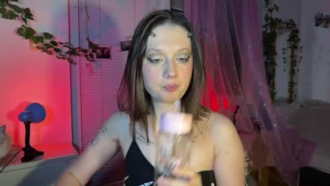 Jennifer Jenny Darling   online show from May 12, 2026, 7:00 pm