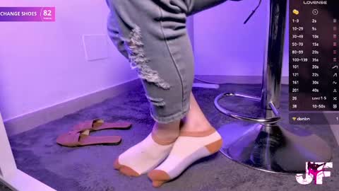 Snapshot of jenny_fighterfeet chatting on May 6, 2026, 2:11 pm Jenny online show from May 6, 2026, 2:11 pm