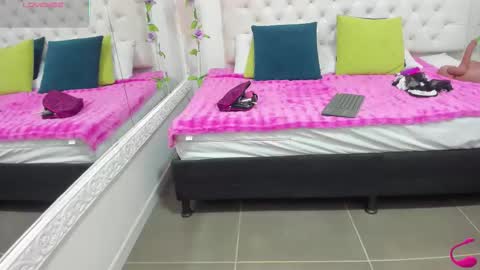 jenny_stark online show from November 3, 2025, 11:11 am