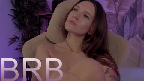 Snapshot of jennydens chatting on October 19, 2025, 5:02 pm Jenny NO Nude online show from October 19, 2025, 5:02 pm