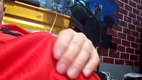 Lous online show from December 3, 2025, 8:29 pm