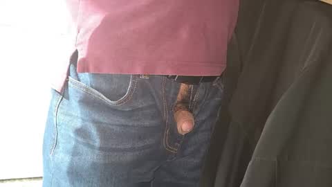 jerker_fan online show from May 5, 2026, 8:17 pm