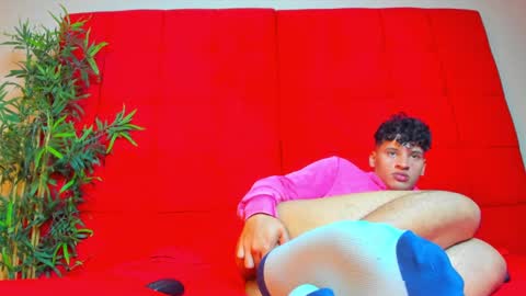 Snapshot of jerlin_son chatting on January 26, 2025, 10:46 pm Jerlin online show from January 26, 2025, 10:46 pm