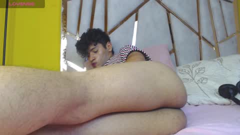 Snapshot of jerlin_son chatting on March 5, 2025, 6:44 am Jerlin online show from March 5, 2025, 6:44 am