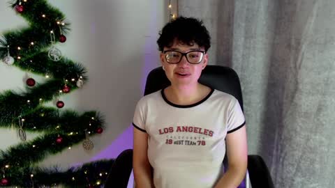 Snapshot of jero_harper1 chatting on December 6, 2024, 8:40 pm jero harper1 online show from December 6, 2024, 8:40 pm