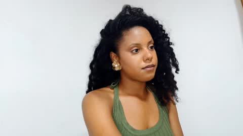 Snapshot of jerricavalladores chatting on February 20, 2026, 9:59 pm Bella online show from February 20, 2026, 9:59 pm