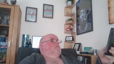 Snapshot of jerseyhammer01 chatting on April 18, 2026, 8:40 am Harry online show from April 18, 2026, 8:40 am
