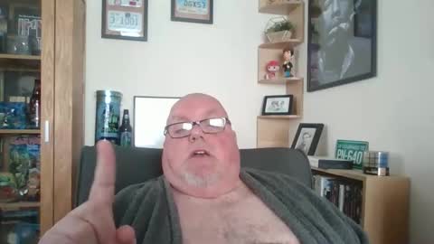 Snapshot of jerseyhammer01 chatting on May 18, 2026, 8:42 am Harry online show from May 18, 2026, 8:42 am