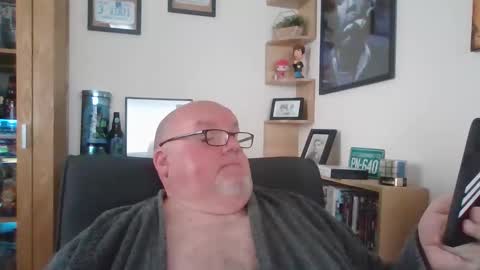 Snapshot of jerseyhammer01 chatting on May 19, 2026, 7:37 am Harry online show from May 19, 2026, 7:37 am