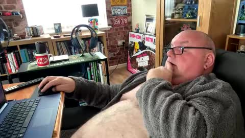 Snapshot of jerseyhammer01 chatting on May 29, 2026, 7:50 am Harry online show from May 29, 2026, 7:50 am