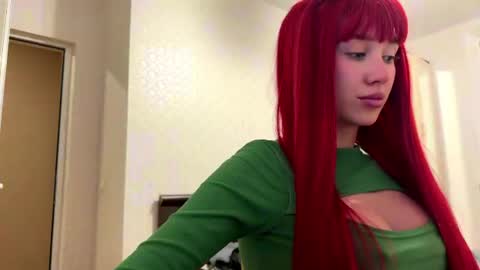 Snapshot of jesikahunter chatting on July 9, 2026, 10:14 pm Jesi online show from July 9, 2026, 10:14 pm