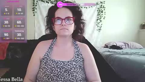 Snapshot of jessabellasm chatting on June 3, 2026, 4:12 pm GoddessJessaBella online show from June 3, 2026, 4:12 pm