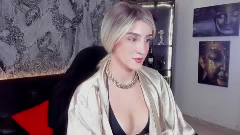 Snapshot of jessica_lisbon chatting on April 13, 2026, 4:23 pm Jessica online show from April 13, 2026, 4:23 pm