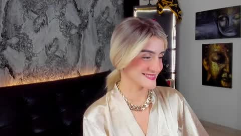 Snapshot of jessica_lisbon chatting on April 19, 2026, 2:38 pm Jessica online show from April 19, 2026, 2:38 pm