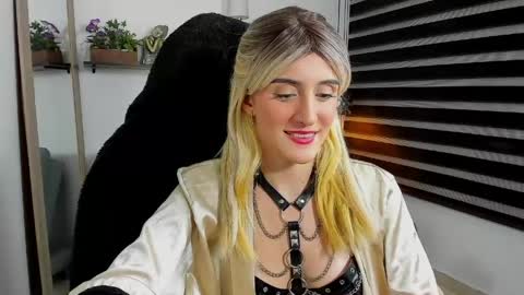 Snapshot of jessica_lisbon chatting on May 11, 2026, 9:01 pm Jessica online show from May 11, 2026, 9:01 pm