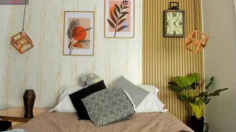 Jessica Pethersson  online show from January 15, 2025, 11:53 am