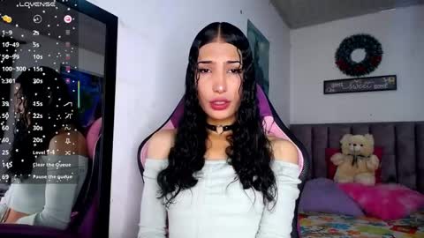 jessica_princess8511 online show from May 13, 2026, 12:13 pm