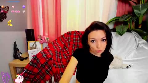 Snapshot of jessica_tiny chatting on March 5, 2025, 2:03 am Jessica online show from March 5, 2025, 2:03 am