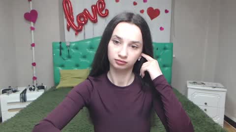 JessicaBreez online show from May 14, 2026, 11:17 am