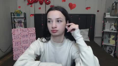 JessicaBreez online show from May 18, 2026, 5:13 am