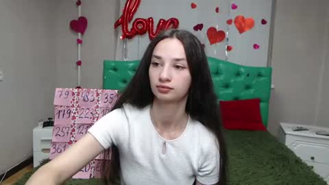 JessicaBreez online show from July 12, 2026, 5:09 am