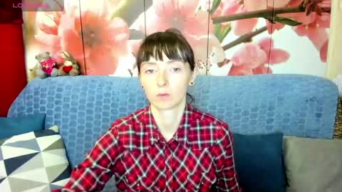 jessicaforris online show from May 22, 2026, 7:48 am