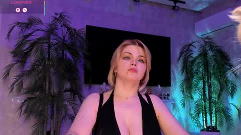 Gloria   online show from May 27, 2026, 1:57 am