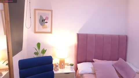 Jess online show from December 13, 2024, 6:49 pm