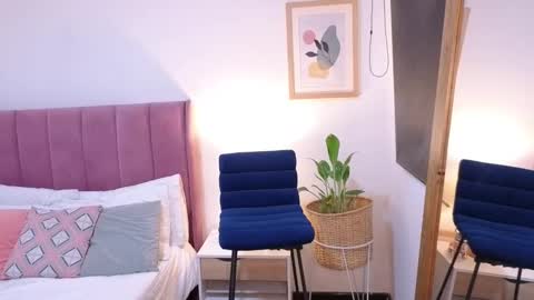 Jess online show from January 17, 2025, 2:28 pm