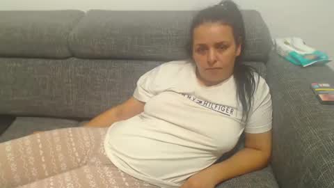 Snapshot of jessiestar3 chatting on February 6, 2025, 4:53 am jessiestar3 online show from February 6, 2025, 4:53 am