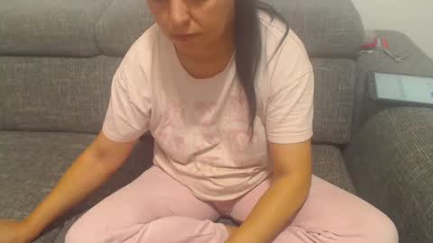 Snapshot of jessiestar3 chatting on February 13, 2025, 1:15 pm jessiestar3 online show from February 13, 2025, 1:15 pm