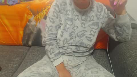 Snapshot of jessiestar3 chatting on February 21, 2025, 3:01 am jessiestar3 online show from February 21, 2025, 3:01 am