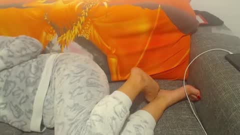 Snapshot of jessiestar3 chatting on February 22, 2025, 3:34 am jessiestar3 online show from February 22, 2025, 3:34 am