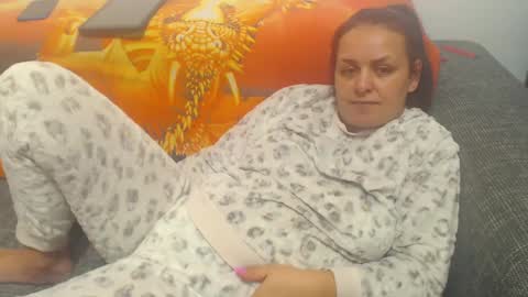 Snapshot of jessiestar3 chatting on February 24, 2025, 6:36 pm jessiestar3 online show from February 24, 2025, 6:36 pm