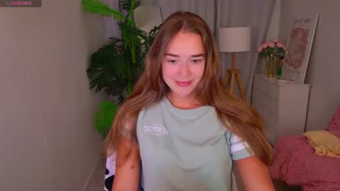 Jessi online show from July 1, 2026, 1:34 pm