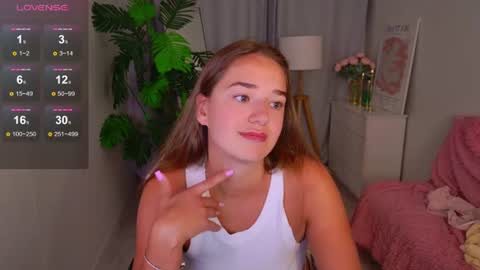 Jessi online show from July 17, 2026, 1:51 pm