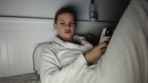 jessieryan online show from February 8, 2026, 4:49 am