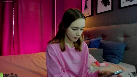 Snapshot of jessiexxiv chatting on February 24, 2026, 9:40 am Jessie online show from February 24, 2026, 9:40 am