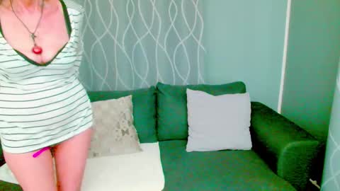 Snapshot of jessy_curt chatting on October 3, 2025, 10:34 am jessy curt online show from October 3, 2025, 10:34 am