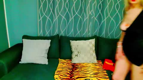 jessy curt online show from February 17, 2026, 6:32 am