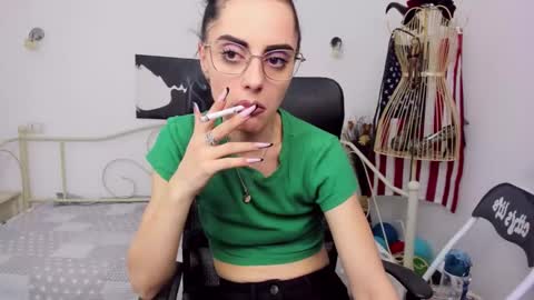 Snapshot of jessystarrr chatting on January 15, 2025, 7:01 pm Jessy online show from January 15, 2025, 7:01 pm