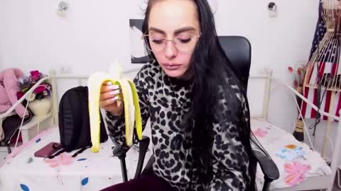 Snapshot of jessystarrr chatting on February 10, 2025, 9:04 pm Jessy online show from February 10, 2025, 9:04 pm