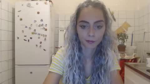 Snapshot of jessystarrr chatting on September 9, 2025, 5:01 pm Jessy online show from September 9, 2025, 5:01 pm