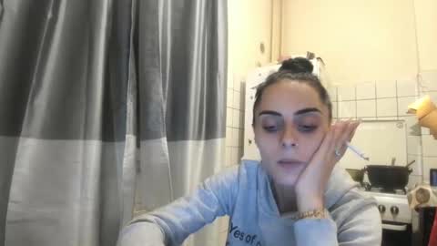Snapshot of jessystarrr chatting on September 30, 2025, 7:19 pm Jessy online show from September 30, 2025, 7:19 pm