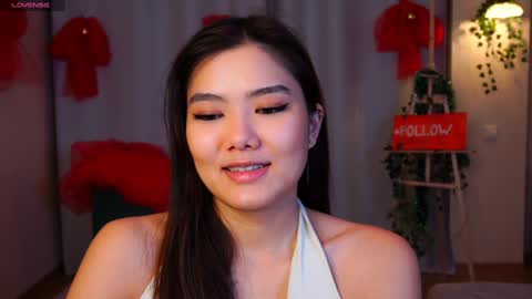 Snapshot of jettablock chatting on January 6, 2025, 4:02 pm Hi all. My name is Naomi and Im glad to see you in my room  online show from January 6, 2025, 4:02 pm
