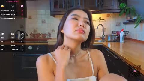 Snapshot of jettablock chatting on October 4, 2025, 3:15 am Hi all. My name is Naomi and Im glad to see you in my room  online show from October 4, 2025, 3:15 am